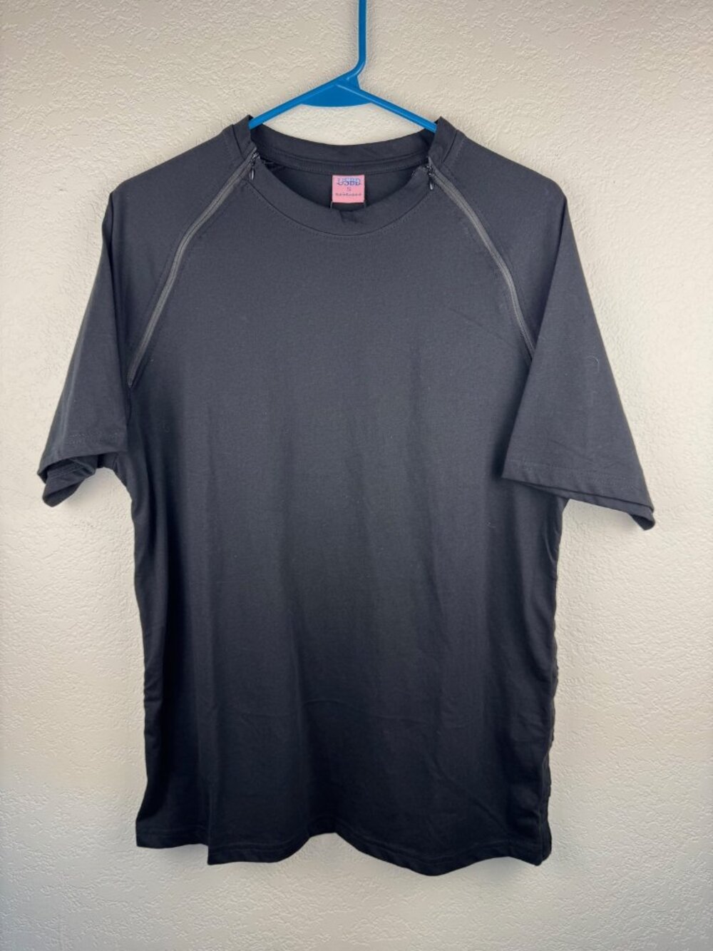 NWT USBD Zip Access T Shirt Unisex S Black Shoulder and Side Zippers Cotton